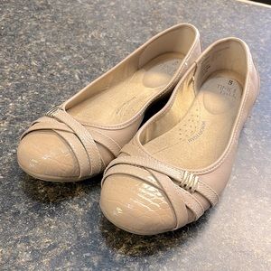 Time and Tru Memory Foam Flats